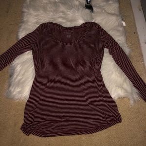 AMERICAN EAGLE StRiped, long sleeved t shirt